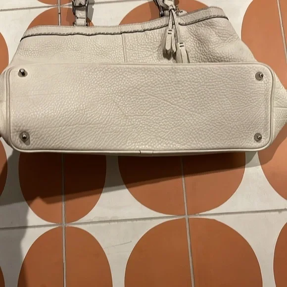 Coach Hampton Pebbled Leather Tassel Satchel Handbag Shoulder Purse Beige - Picture 2 of 9